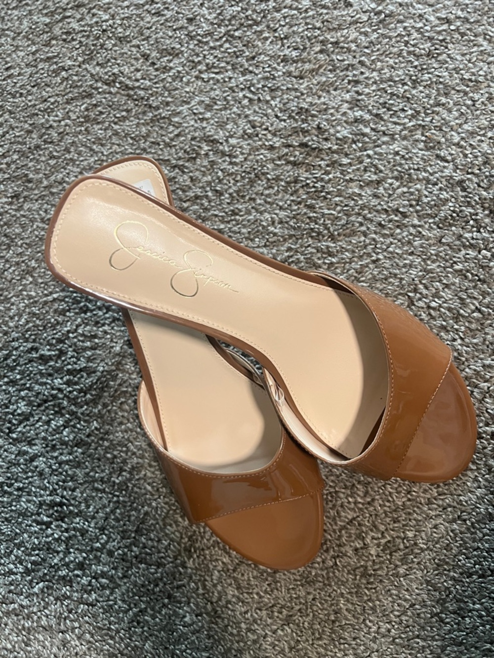 Jessica Simpson Tan Patent Slide Mules